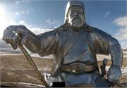 giant ghengis khan statue1